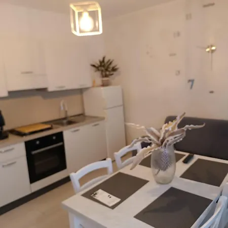 Sweety House Bed and breakfast San Giovanni Gemini
