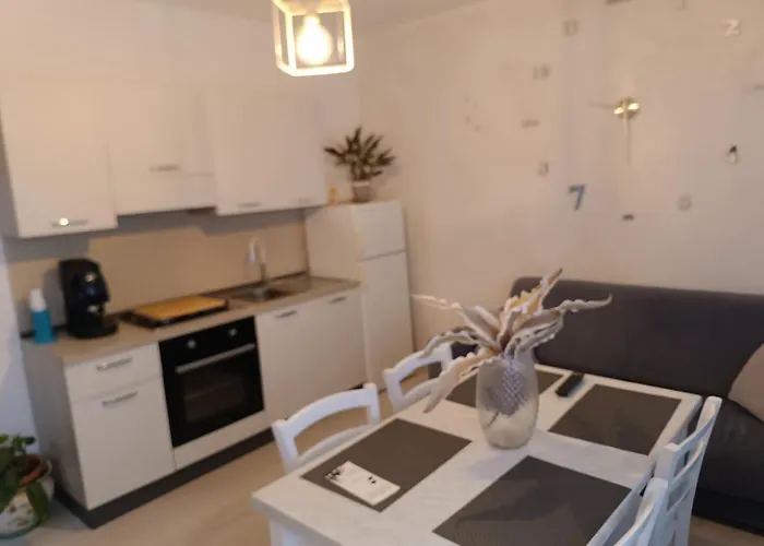 Sweety House فندق مبيت وإفطار San Giovanni Gemini